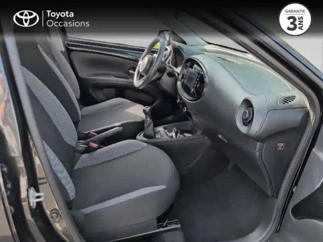 Toyota Aygo X 1.0 vvt-i 72ch dynamic — photo 6
