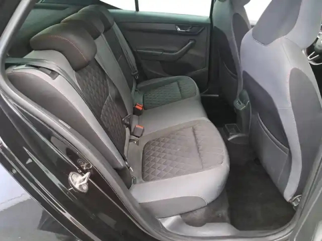 Skoda Fabia 1.0 tsi 110 ch bvm6 — photo 22