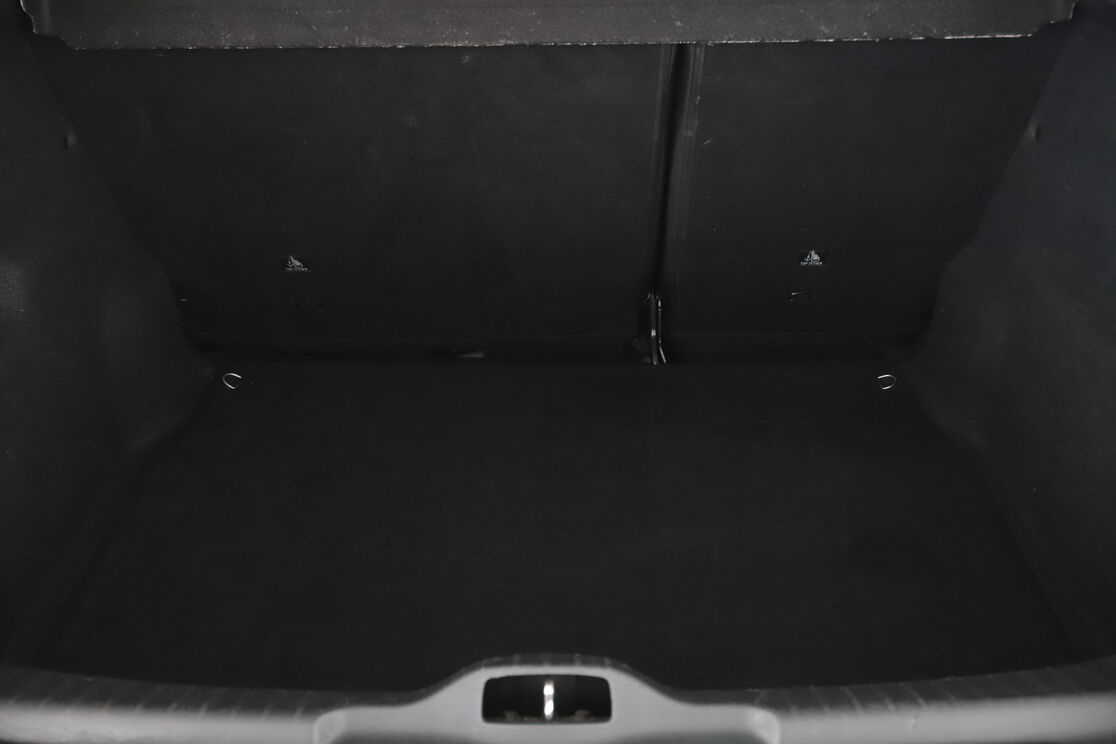 Citroen C4 Cactus 1.2 PureTech Feel — photo 16