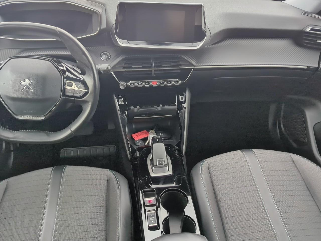 Peugeot 2008 bluehdi 130 s&s eat8 allure pack — photo 8