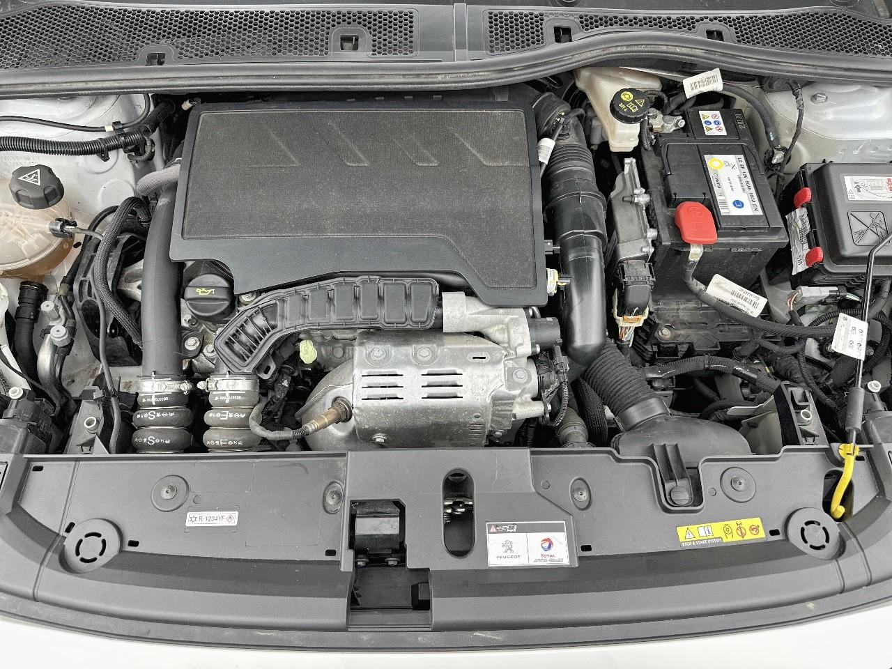Peugeot 208 puretech 100 s&s bvm6 allure — photo 13