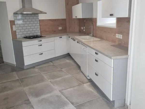 Appartement 2 pièces RDC 70 m²