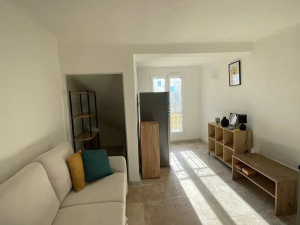 Jolie T3 entièrement rénové de 52m2