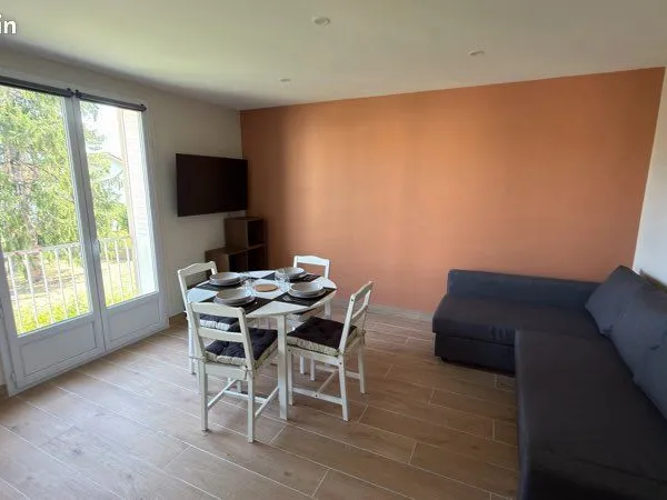 T2 meublé 43 m² entièrement rénové - Beaumont - Parc privé