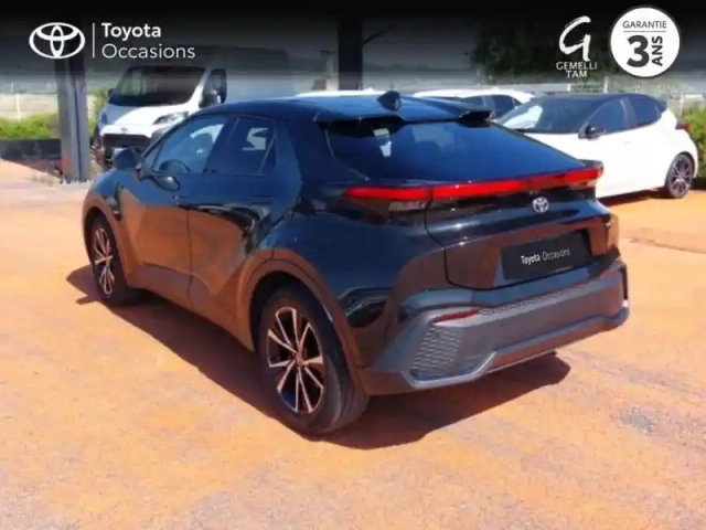 Toyota C-Hr 2.0 hybride rechargeable 225ch design ng23 — photo 2