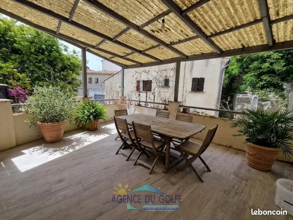 Maison de village indépendante T 4 avec terrasse et garage