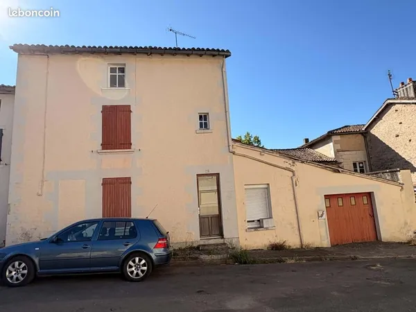 Maison de village à Sanxay | 57 m² | À rénover avec potentiel