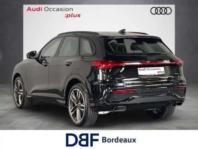 Audi Q5 e-hybrid 299 ch quattro s tronic 7 s line — photo 3
