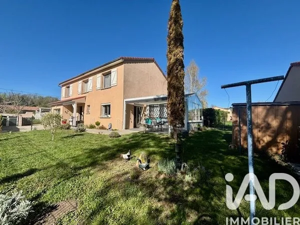 Maison 6 pièces 183 m²