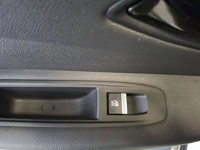 Renault Megane e-tech ev60 220 ch optimum charge — photo 21