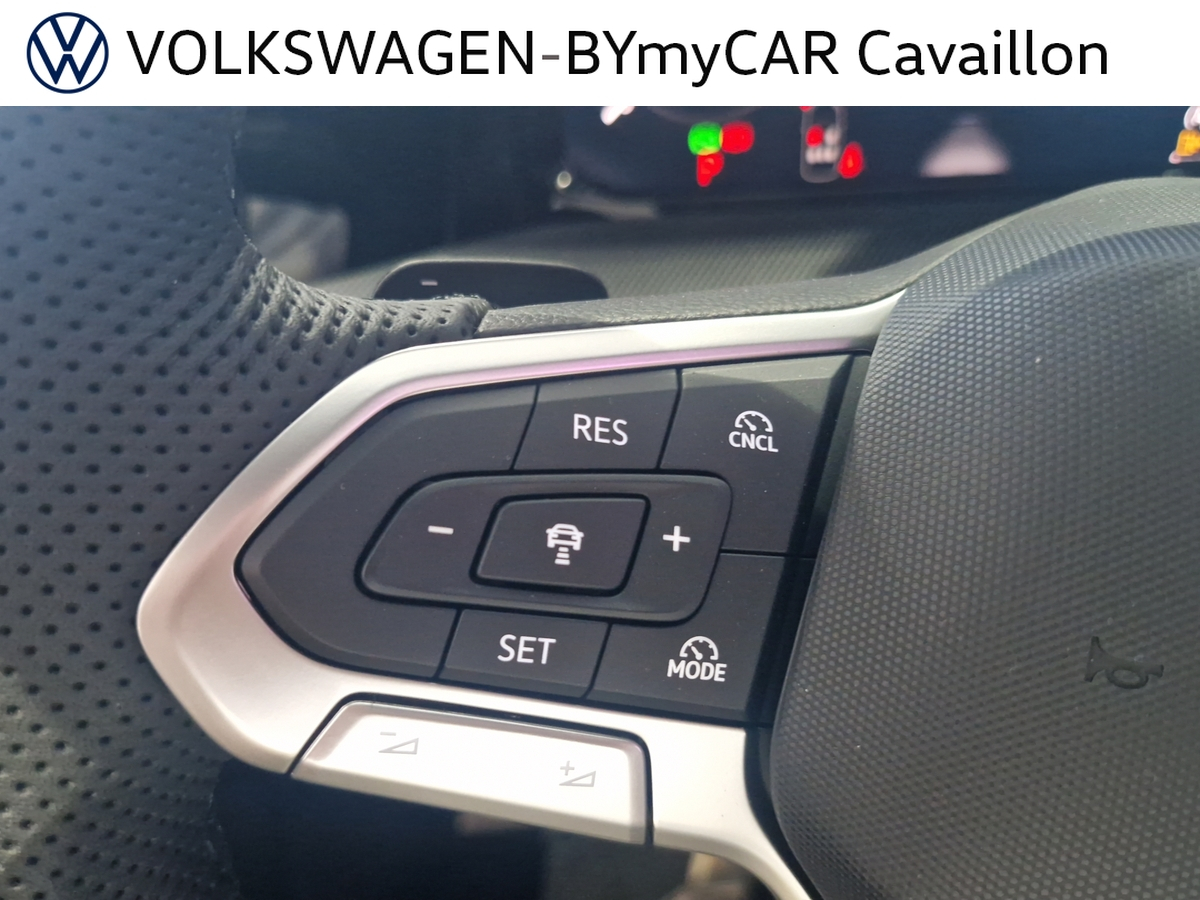 Volkswagen Golf 2.0 TDI 150 DSG7 — photo 33