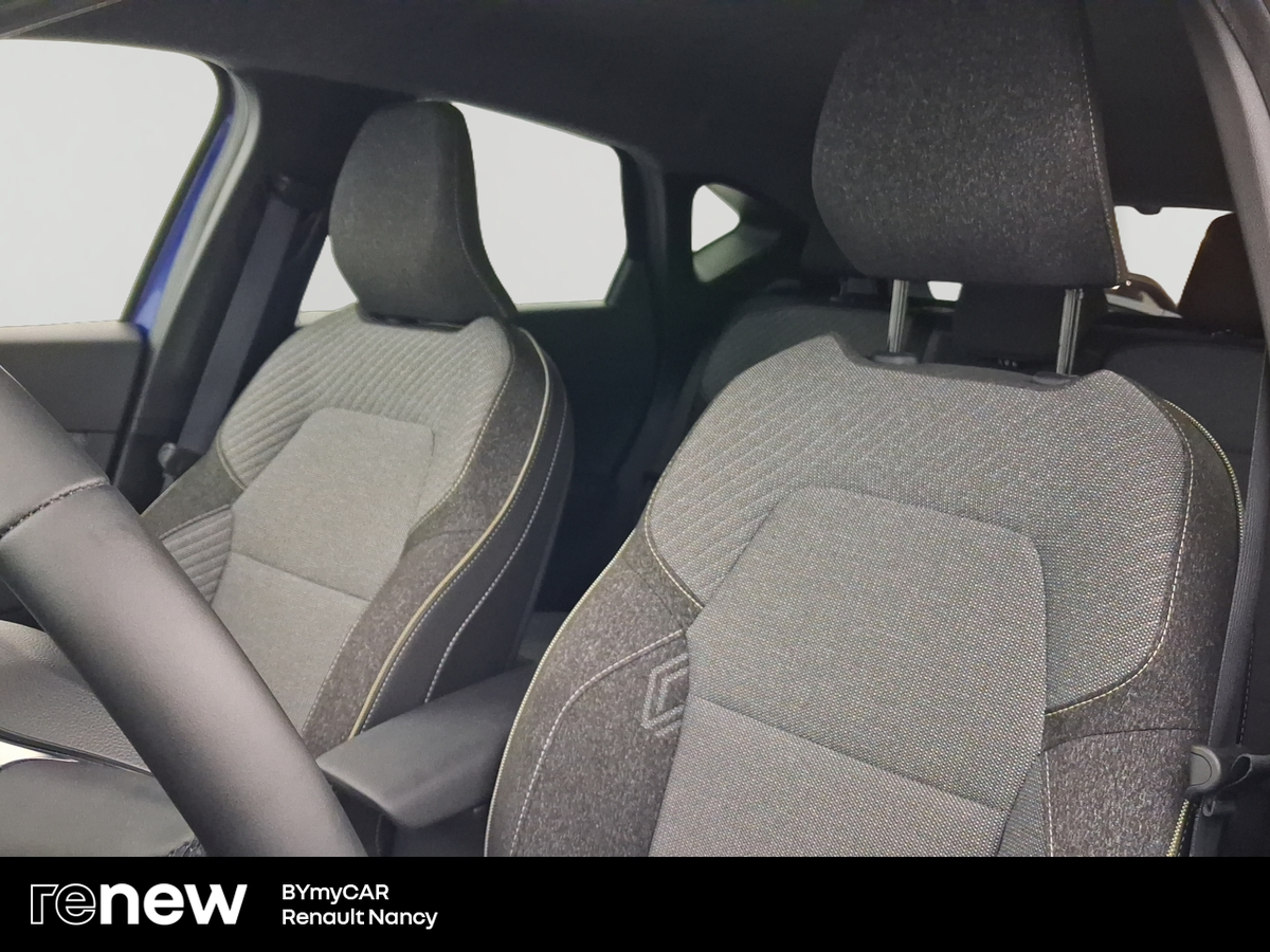 Renault Captur E-Tech full hybrid 145 ch — photo 11