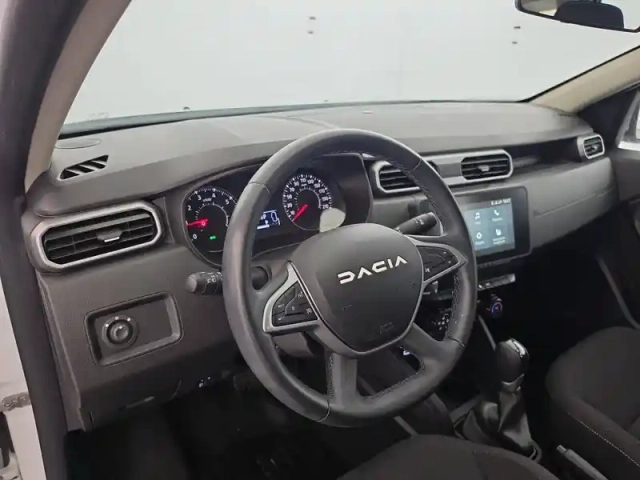 Dacia Duster tce 150 4x2 edc — photo 3