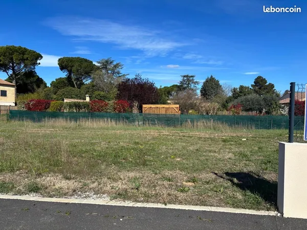Saussines - villa t4 de 90 m² avec garage + terrain viabilisé de 430 m²
