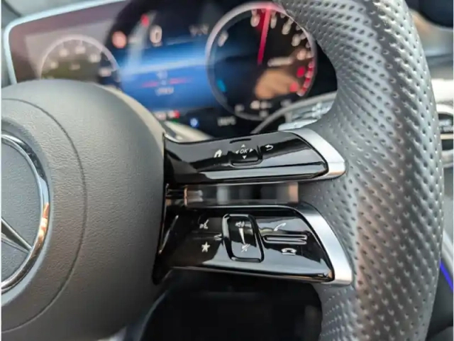 Mercedes Glc 300 de 4matic — photo 14