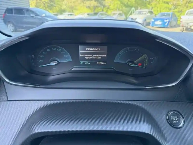Peugeot 208 electrique 50 kwh 136ch — photo 10
