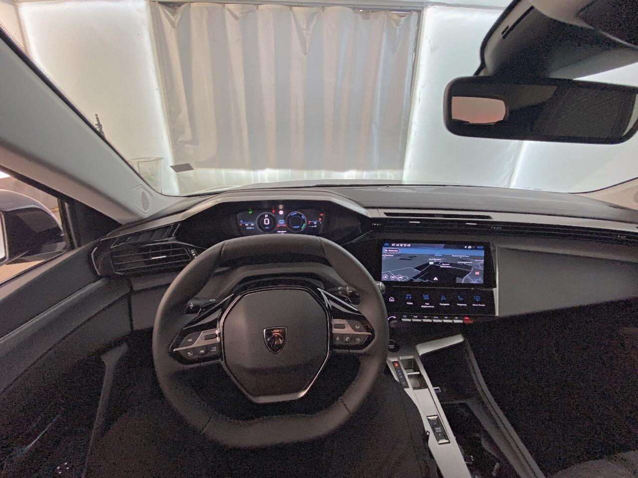 Peugeot 308 sw hybrid 145 e-dcs6 allure — photo 12