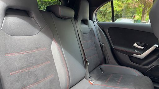 Mercedes Classe A 200 163 7G-DCT - AMG Line – 2021 – 33822 km – Essence – Boîte Automatique — photo 35
