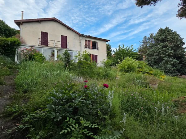 Maison de vigne à renover Espaly vue exceptionnelle