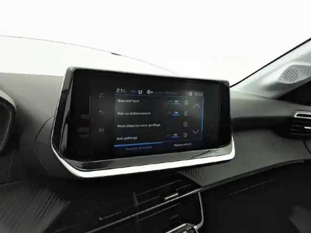 Peugeot 208 puretech 75 s&amp;s bvm5 — photo 42