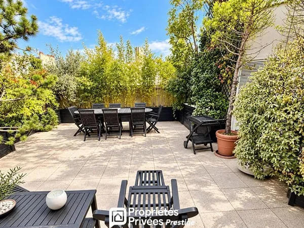 Neuilly Sablons : Appartement dernier étage avec terrasse de plain pied