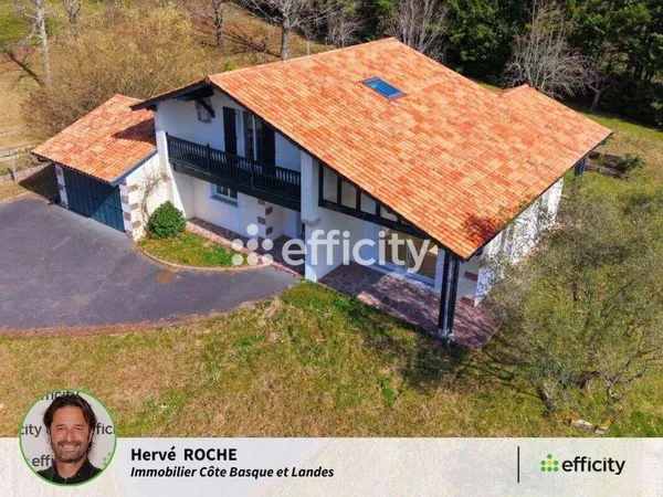 Villa 6 pièces 150 m²