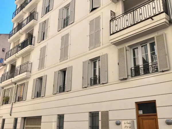 Appartement 3 pièces 71m2 Garage - Quartier haute-ville