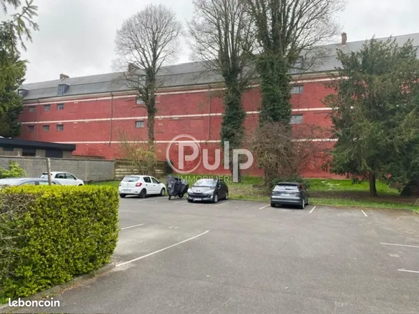 Parking 12 m² Arras