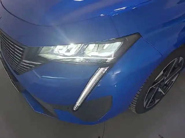 Peugeot 308 bluehdi 130ch s&amp;s bvm6 — photo 18
