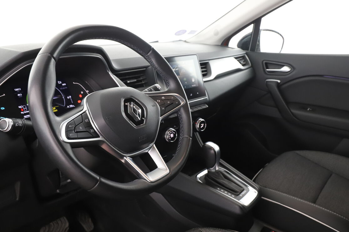 Renault Captur 1.6 E-Tech Intens — photo 10