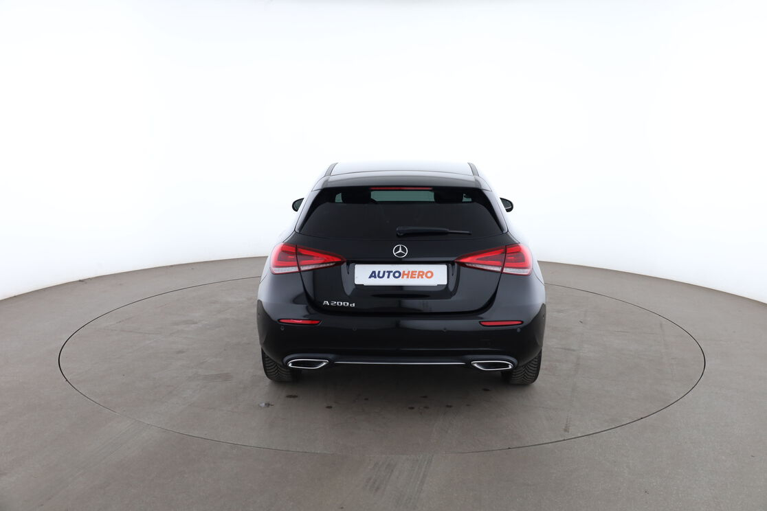Mercedes-Benz Classe A 200 d Progressive Line 8G-DCT — photo 4