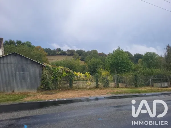 Terrain 2181 m²