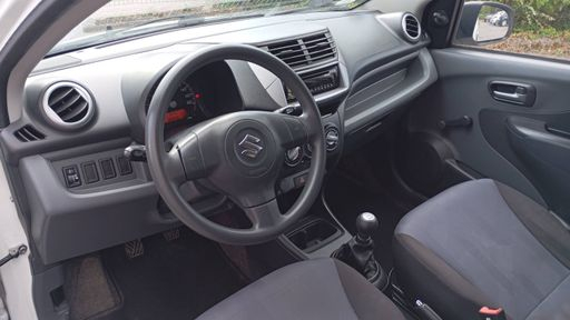 Suzuki Alto 1.0 68 - . – 2014 – 88846 km – Essence – Boîte Manuelle — photo 27