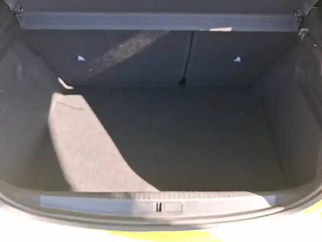Peugeot 208 puretech 75 s&amp;s bvm5 — photo 20