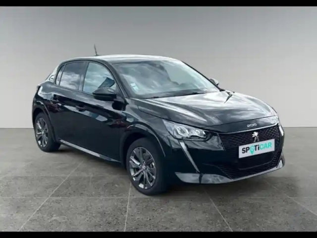 Peugeot 208 e- 136ch style — photo 7