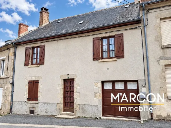 À SAINT-VAURY - MAISON HABITABLE DE SUITE, À PROXIMITÉ DES COMMERCES