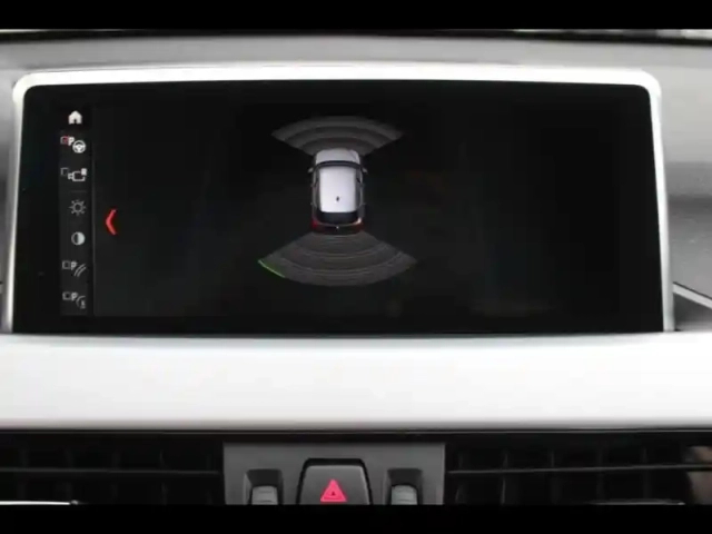 Bmw X1 sdrive18ia 140ch business design dkg7 — photo 7