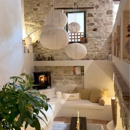 Maison de village atypique