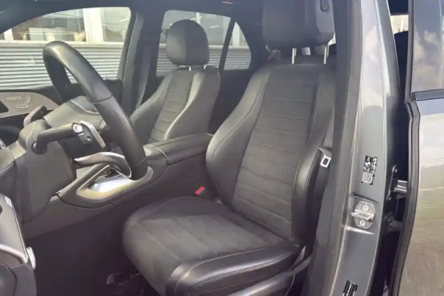 Mercedes Gle 300 d 9g-tronic 4matic — photo 10
