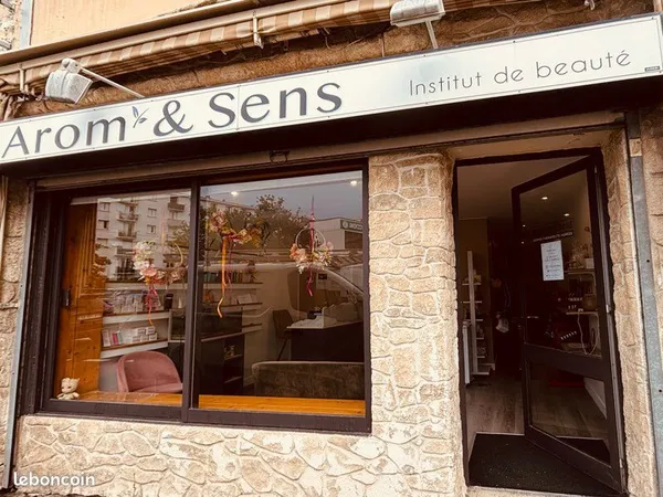 INSTITUT DE BEAUTÉ 45m2 CLÉ EN MAIN À CÉDER - BASTIA - 20 000 HT - PRÊT À EXPLOITER