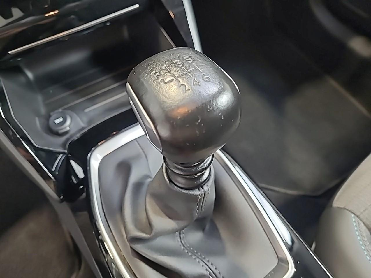 Peugeot 208 puretech 100 s&s bvm6 allure business — photo 17