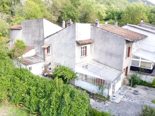 Maison à vendre 5 pièces AMBERIEU EN BUGEY (01) de 120 m² sur 2500 m²