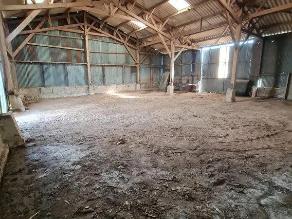 Local d’activité et entrepôt Location Ligny-lès-Aire 1p 237m² 500€