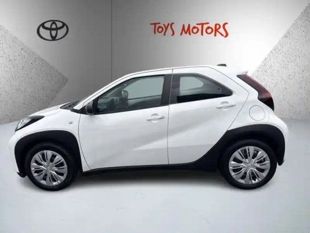 Toyota Aygo 1.0 vvt-i 72 dynamic — photo 2