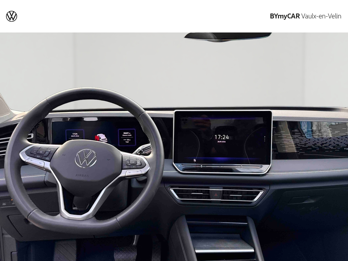 Volkswagen Tiguan 1.5 eHybrid 272ch DSG6 — photo 9