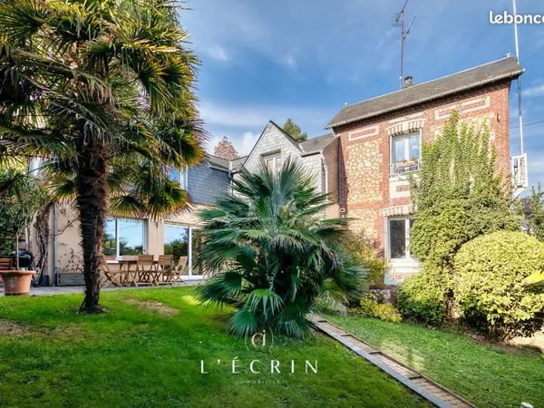 Maison 5 pièces 175 m²