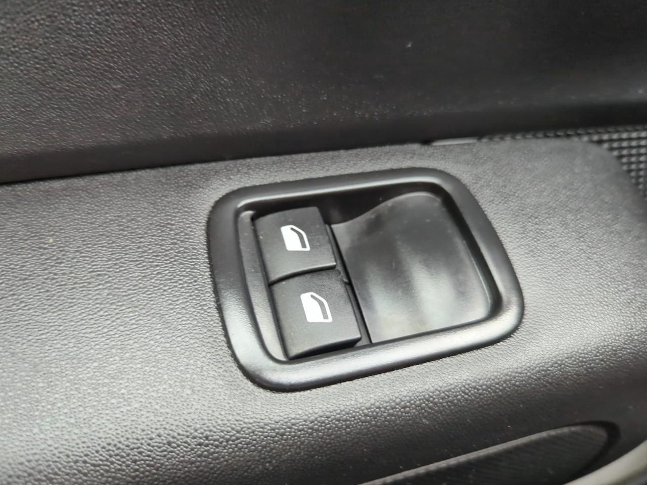 Citroën C3 bluehdi 100 bvm6 you — photo 22