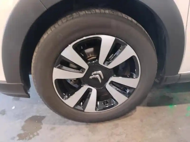Citroën C3 puretech 83 s&amp;s bvm5 shine — photo 15