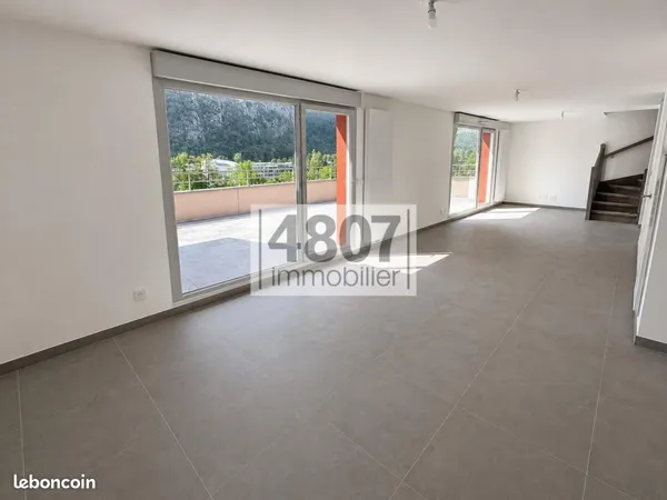 Appartement 3 pièces 87 m²