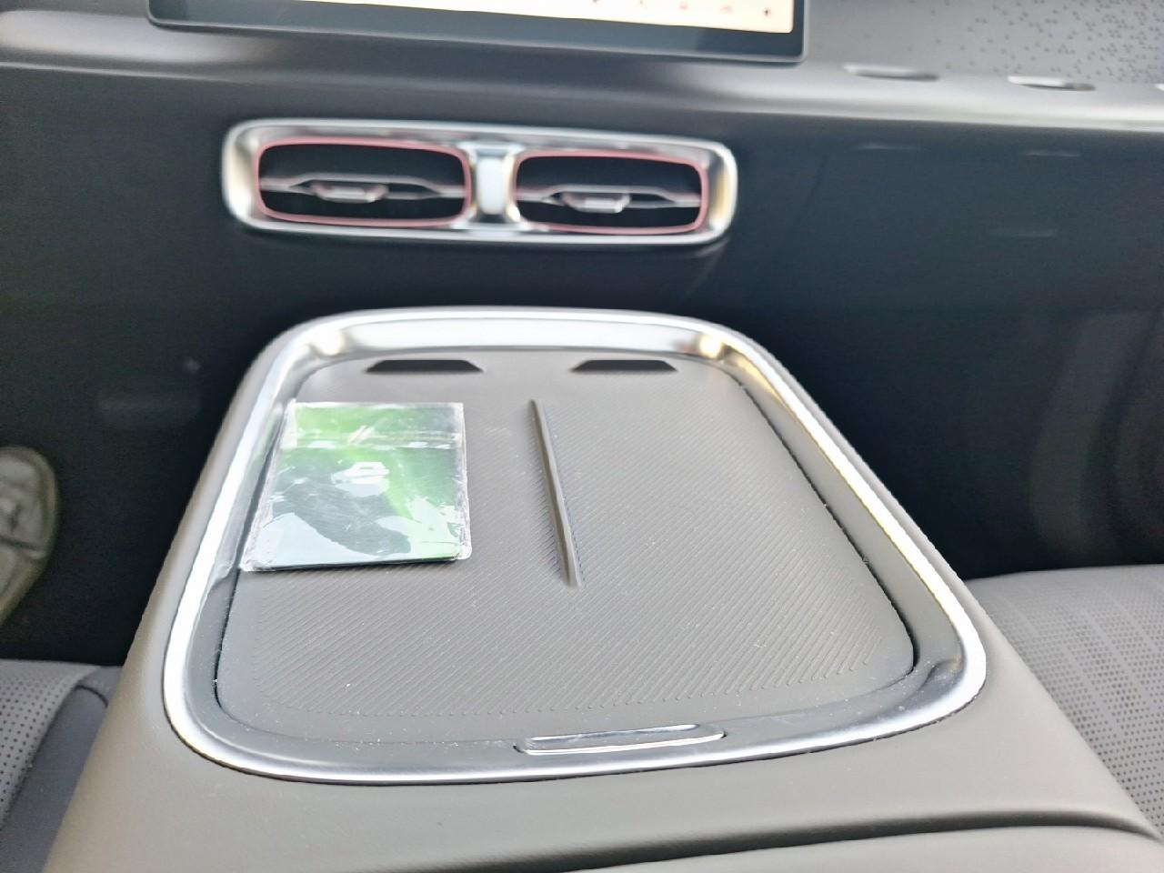 Leapmotor B10 reev 218ch 18,8 kwh design — photo 16